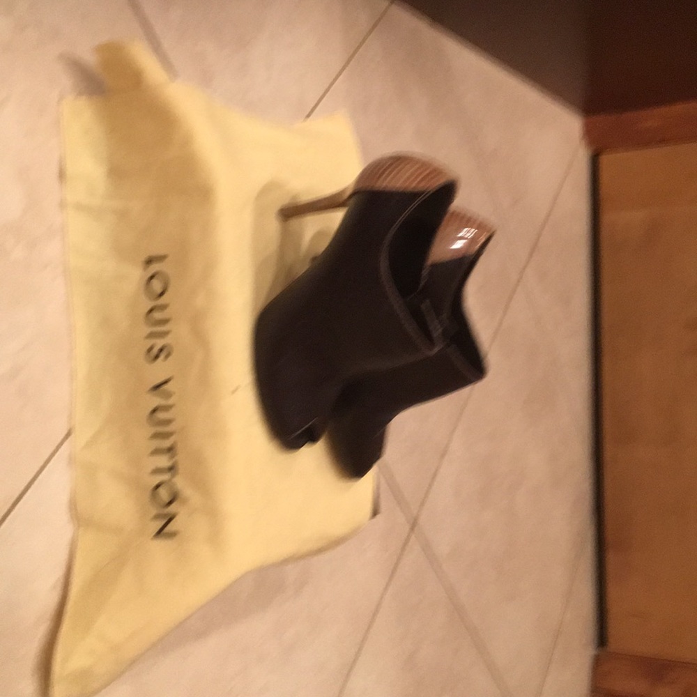 Pair of Loui Vutton shoes size 37and1/2 .